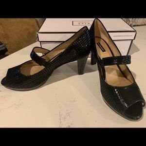 Alex Marie black pumps
